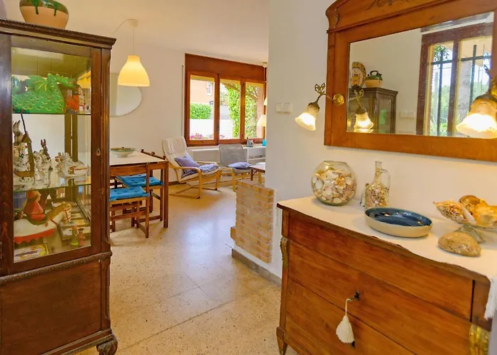 Holiday Francia By Interhome * סיטגס